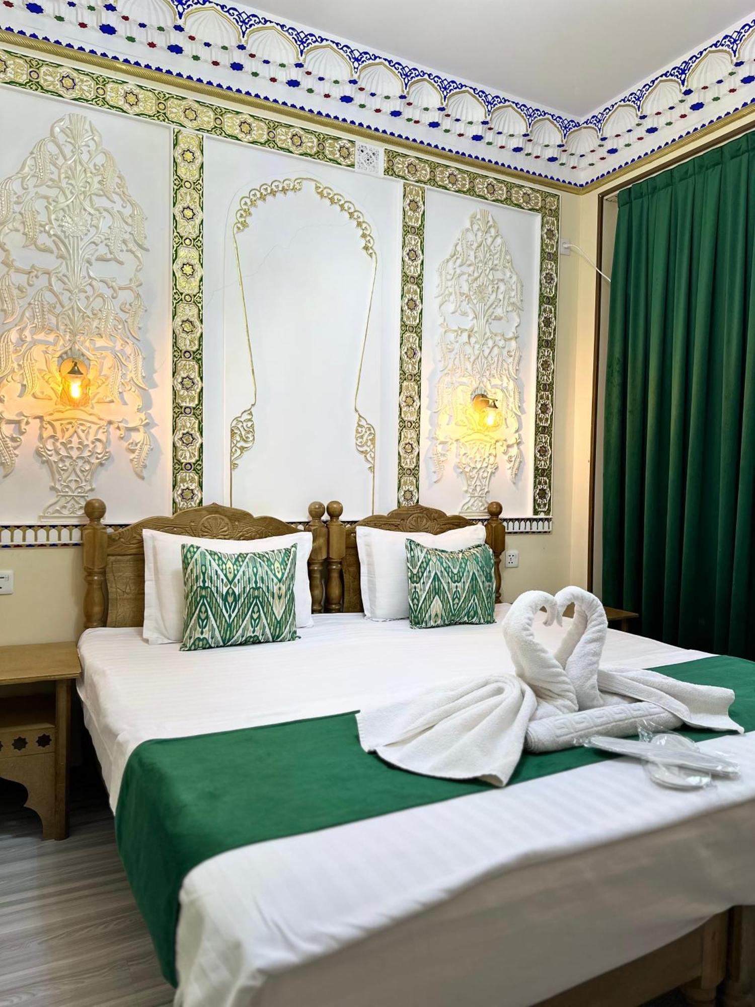 Hotel Zarhal Buchara Buitenkant foto