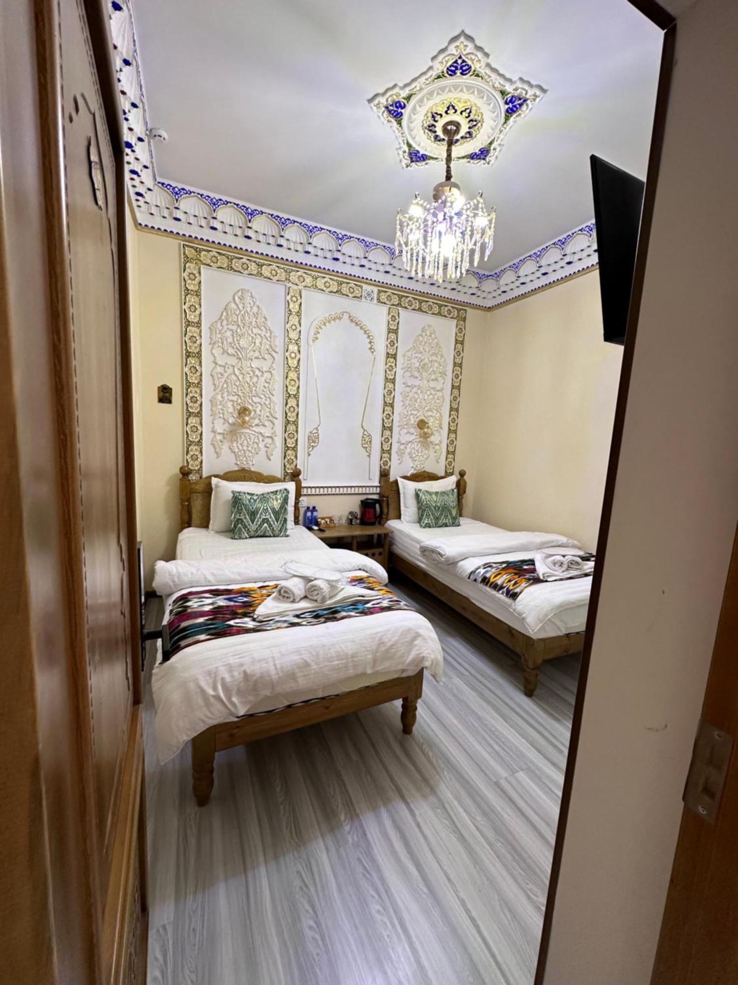 Hotel Zarhal Buchara Buitenkant foto